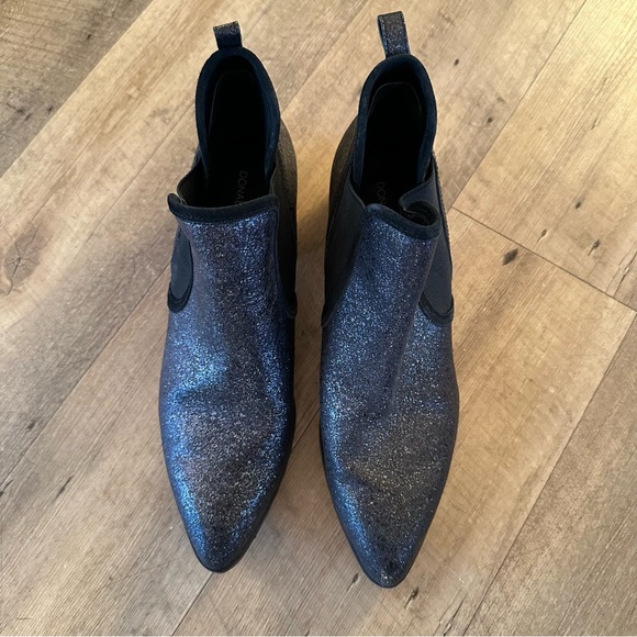 Donald J Pliner Darla Black Sparkle Suede Heeled Booties - Picture 3 of 12